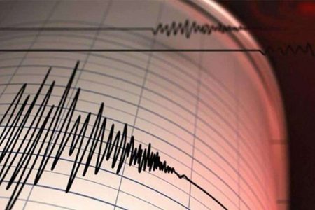 زلزله ۴٫۹ ریشتری «عنبرآباد» کرمان را لرزاند