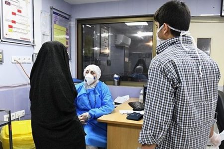 مراجعه روزانه ۱۲۰۰ بیمار به مراکز ویزیت سرپایی کرونا در شهر کرمان