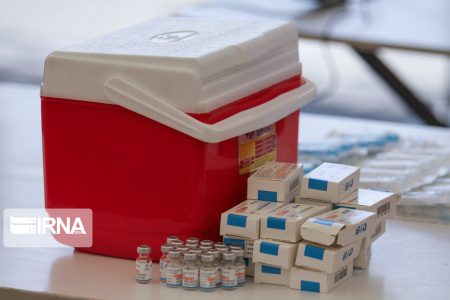 ۷۴ هزار نفر از مردم سیرجان واکسن کرونا دریافت کردند