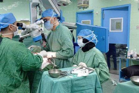 دستان دو پزشک رفسنجانی جان کودک ۶ ساله را نجات داد
