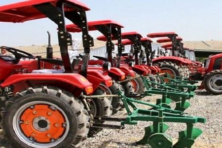 پرداخت تسهیلات میلیاردی به خریداران تراکتور در جنوب کرمان