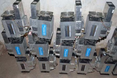 کشف ۵۴۶ دستگاه استخراج ارز دیجیتال در شهرستان رفسنجان