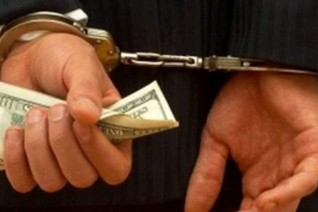 بازداشت رئیس اداره راه و شهرسازی منوجان به اتهام اخذ رشوه