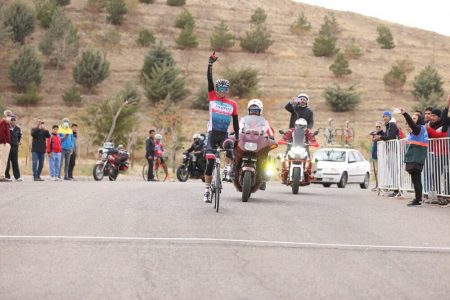 درخشش سعید صفرزاده در مرحله پایانی لیگ برتر دوچرخه سواری/ دانشگاه آزاد قهرمان شد