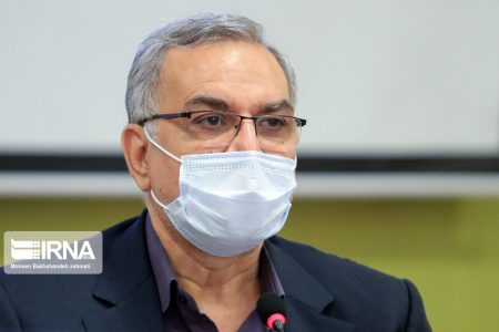 وزیر بهداشت وارد کرمان شد