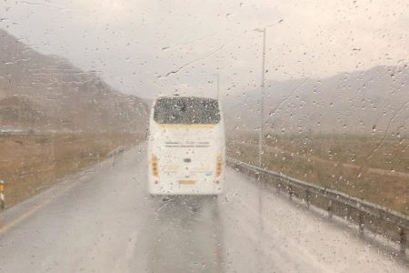 توصیه‌های پلیس راه کرمان به رانندگان برای بارش‌های پایان هفته