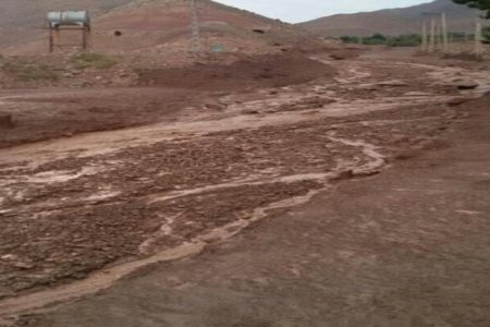 قطع راه، برق و آب در برخی مناطق سیل زده کرمان