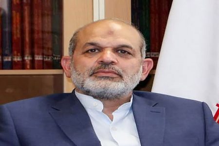 وزیرکشور از مناطق سیل زده کرمان بازدید کرد