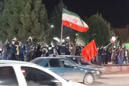 شادی دیار کریمان در صعود ایران به جام جهانی+ عکس و فیلم