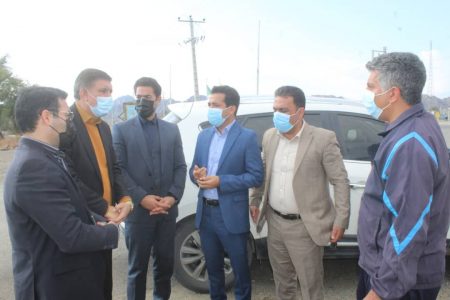 سازمان دهیاری‌ها برای احداث سیل‌بند در قلعه‌گنج کرمان کمک می‌کند