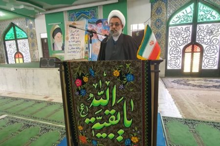 امام جمعه سیرجان: دشمنان تلاش دارند موفقیت و اقتدار نظام اسلامی را پنهان کنند