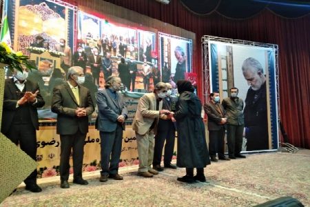 اختتامیه بیست‌وهفتمین جشنواره ملی«شعر رضوی» در کرمان برگزار شد