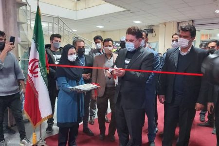 دهمین نمایشگاه خودرو در کرمان گشایش یافت 