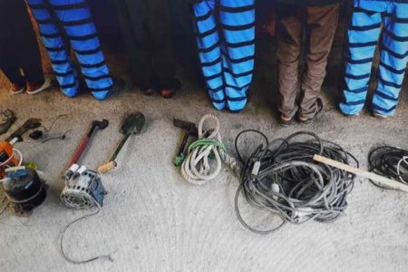 دستگیری  یک باند با ۳۲ فقره سرقت در نرماشیر