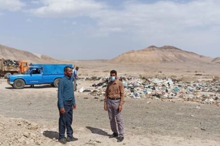 زباله‌های رهاشده، منطقه گردشگری شاه‌مردان فهرج را تخریب کرد