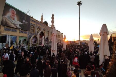 حضور پرشور مردم در تشییع شهدای گمنام در کرمان