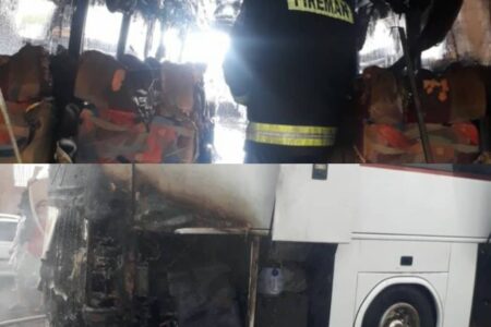 آتش‌سوزی اتوبوس مسافربری در محور بَم