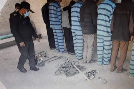دستگیری اعضای یک‌باند۸نفره سرقت سیم برق با۳۲فقره سرقت در نرماشیر