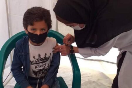 اجرای طرح واکسیناسیون فلج اطفال در شهرستان ارزوئیه