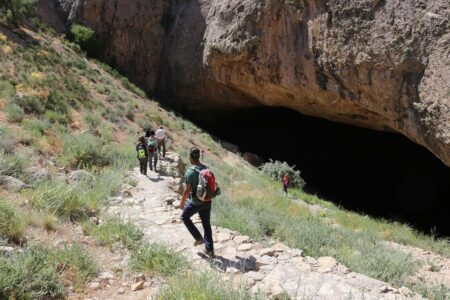 اطلاعات یک‌سوم غارهای کرمان جمع‌آوری نشده است