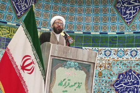 امام جمعه ریگان: هر حرفی را علیه کارگزاران نظام باور نکنیم