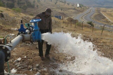 استاندار: نمی‌توانیم به فاجعه مدیریت مصرف آب در کرمان ادامه بدهیم