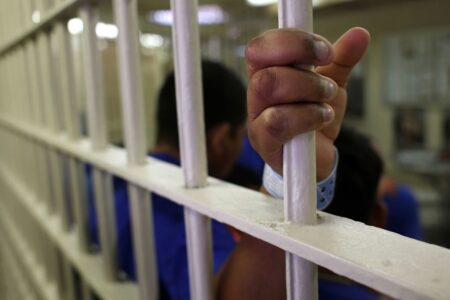 رییس کل دادگستری: آمار مددجویان زندان های کرمان افزایش ۲۰ درصدی دارد