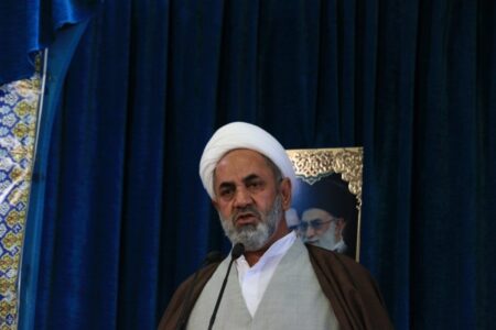 امام جمعه رفسنجان: جمهوری اسلامی ایران با کشته شدن مردم با هر دین و آئینی مخالف است