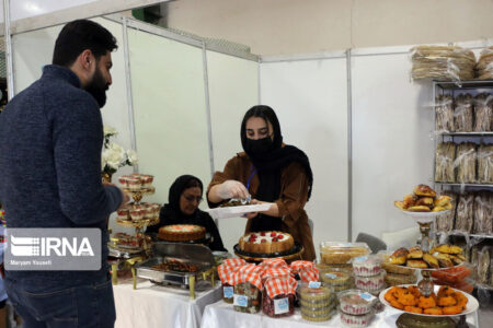 نمایشگاه بهاره در کرمان از فردا آغاز بکار می‌کند
