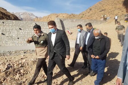 استاندار کرمان: طرح‌های آبخیزداری و کنترل سیل را به‌صورت اضطراری انجام می‌دهیم