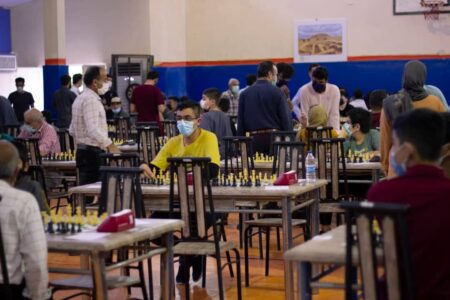 ۱۲۷ شطرنج باز کشور در مسابقات زنده یاد اسماعیل جعفری جیرفت رقابت می کنند