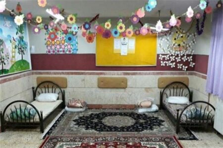 دو هزار و ۴۱۲ خانوار در مدارس کرمان اسکان یافتند