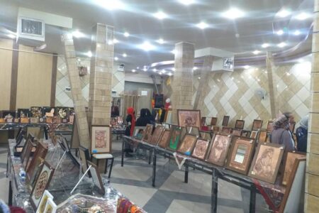 نمایش ۳۰۰ قطعه صنایع‌دستی مسی در نمایشگاه رفسنجان