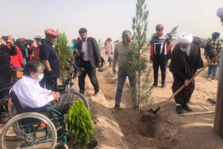 عملیات احداث بزرگترین پارک جنگلی در رفسنجان آغاز شد