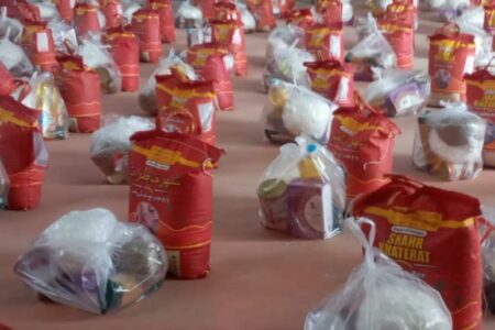 توزیع ۱۰۰۰ بسته معیشتی و ۵ سری جهیزیه در بین نیازمندان رودبارجنوب