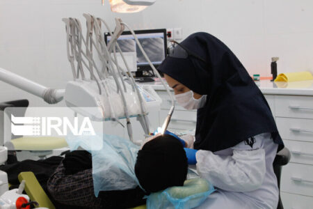 مراکز درمانی دولتی جیرفت فقط ۱۲ دندانپزشک دارد