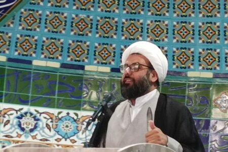 امام جمعه ریگان: مساجد به بزرگترین شبکه های قرآنی تبدیل شوند