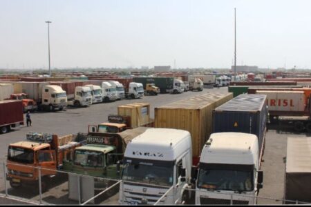 تردد کامیون‌ها در بردسیر ساماندهی می‌شود