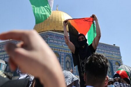 حمایت از مردم فلسطین محور مکتب شهید سلیمانی است