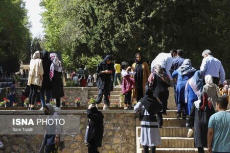 ورود مسافران نوروزی به استان کرمان از مرز دو میلیون نفر گذشت