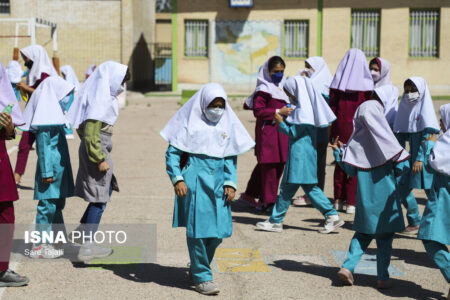 استقبال بیش از ۸۰ درصد دانش‌آموزان کرمانی از بازگشایی مدارس