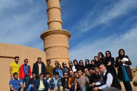 برگزاری ۱۳ دوره آموزش گردشگری در کرمان