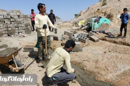 ساخت منزل و سرویس بهداشتی برای مردم مناطق صعب العبور توسط سپاه ریگان