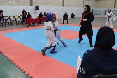 درخشش دختران کاتاروی کرمانی در لیگ کاراته وان ایران