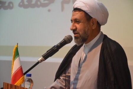 امام جمعه کرمان: شایسته سالاری، ماموریت اصلی استاندار جدید است