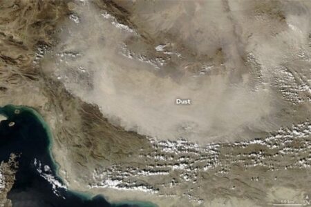 افزایش ریزگردها در غرب کرمان/  آلودگی هوا افزایش می یابد