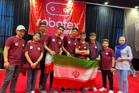 نتایج دانش‌آموزان رفسنجانی در مسابقه بین‌المللی روبوتکس ترکیه