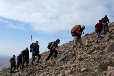 مفقود شدن اکیپ ۲۷ نفره کوهنوردان در شهداد تکذیب شد