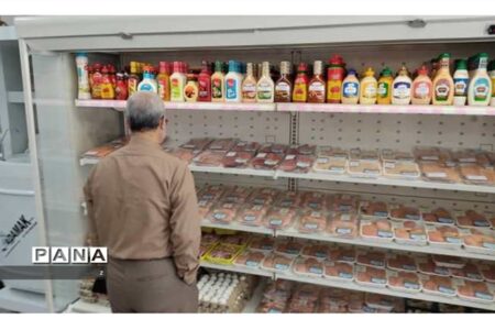 بازدید نامحسوس استاندار از فروشگاه‌های توزیع مواد پروتئینی و غذایی شهر کرمان