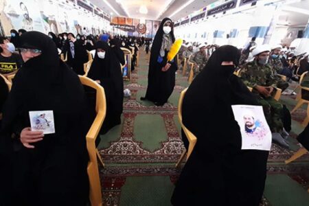 اجلاسیه شهدای روحانی مدافع حرم در کرمان برگزار شد